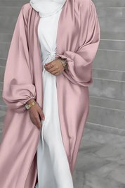 Élégance Satinée : Abaya Prestige Rose Clair