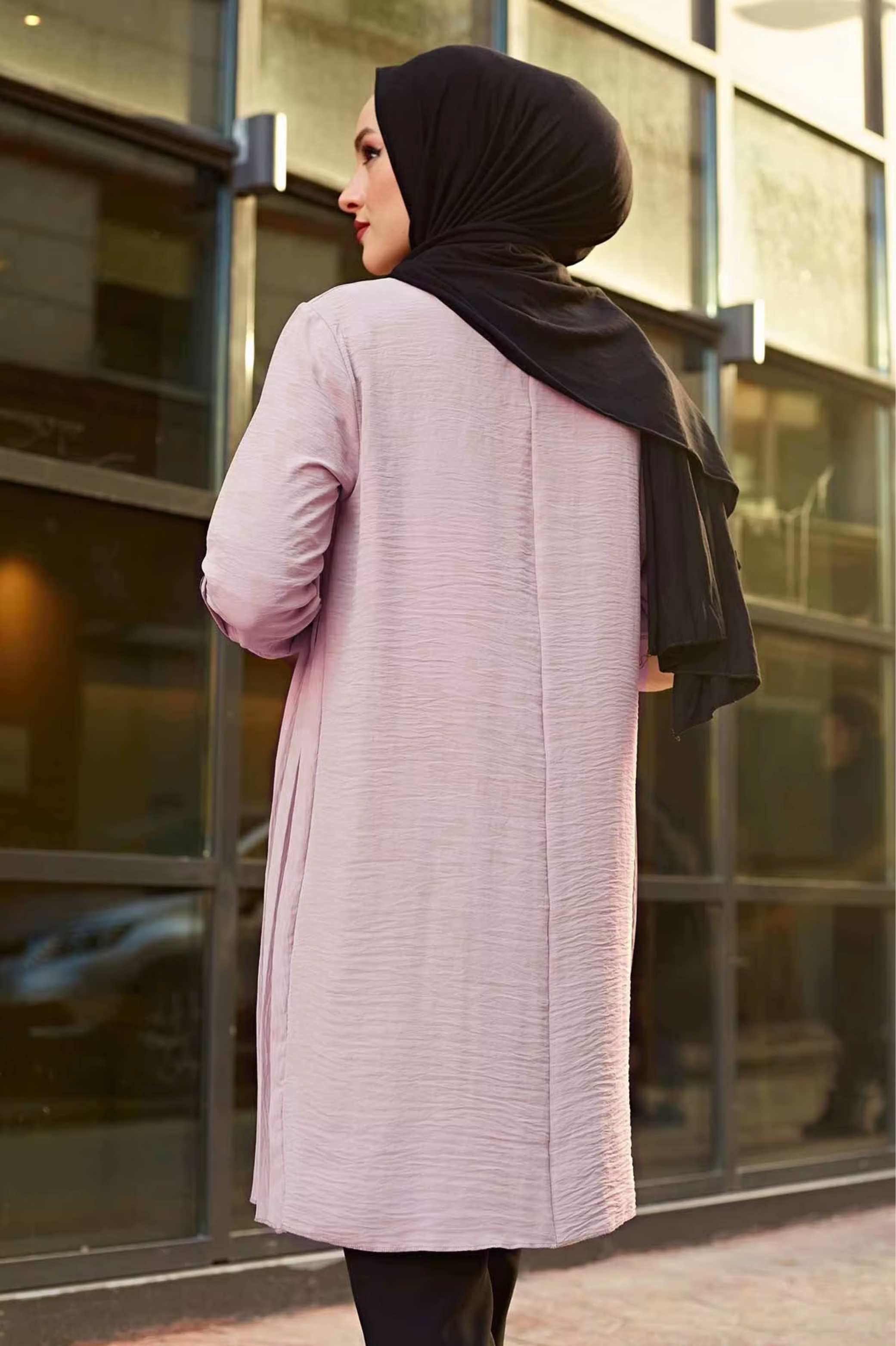Aura Printanière : Tunique Moderne Rose