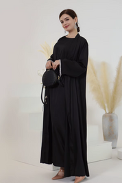 Élégance Royale : Abaya Satin Noir (robe+kimono)