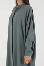 Mystère Classique : Abaya Minimaliste