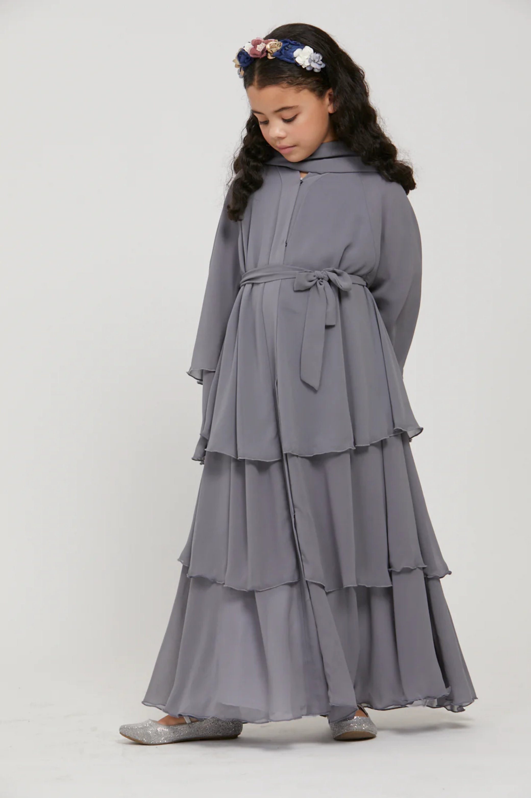 Perle Flottante : Abaya Enfant Gris (foulard inclus)