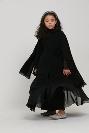 Perle Flottante : Abaya Enfant Noir (foulard inclus)