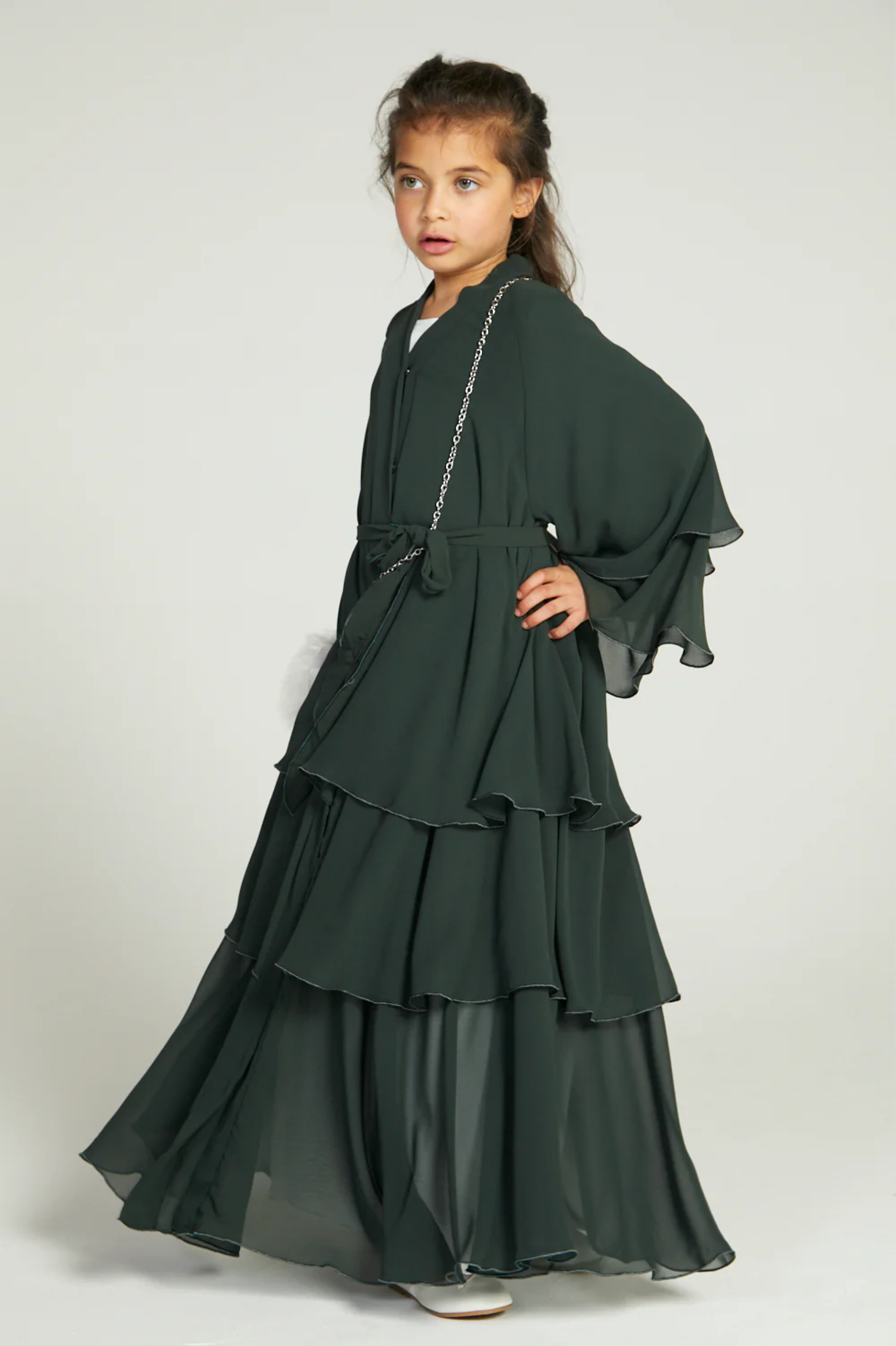 Perle Flottante : Abaya Enfant Kaki (foulard inclus)