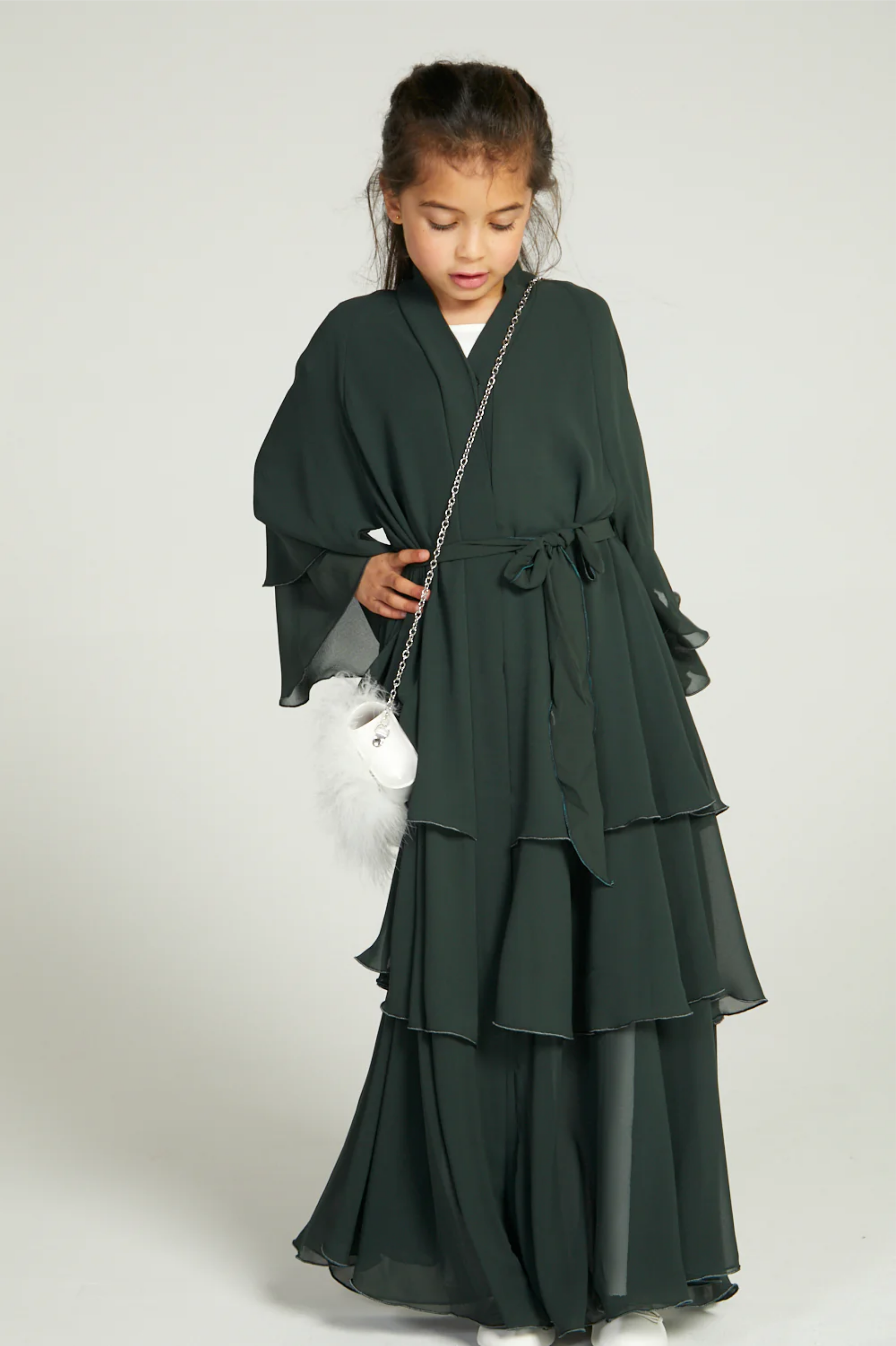 Perle Flottante : Abaya Enfant Kaki (foulard inclus)