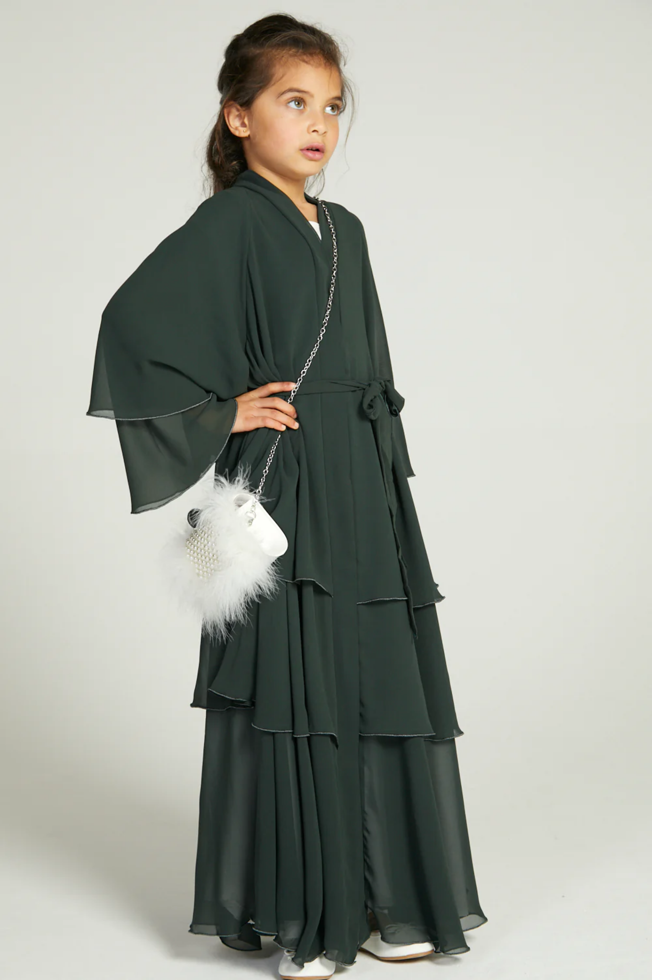 Perle Flottante : Abaya Enfant Kaki (foulard inclus)