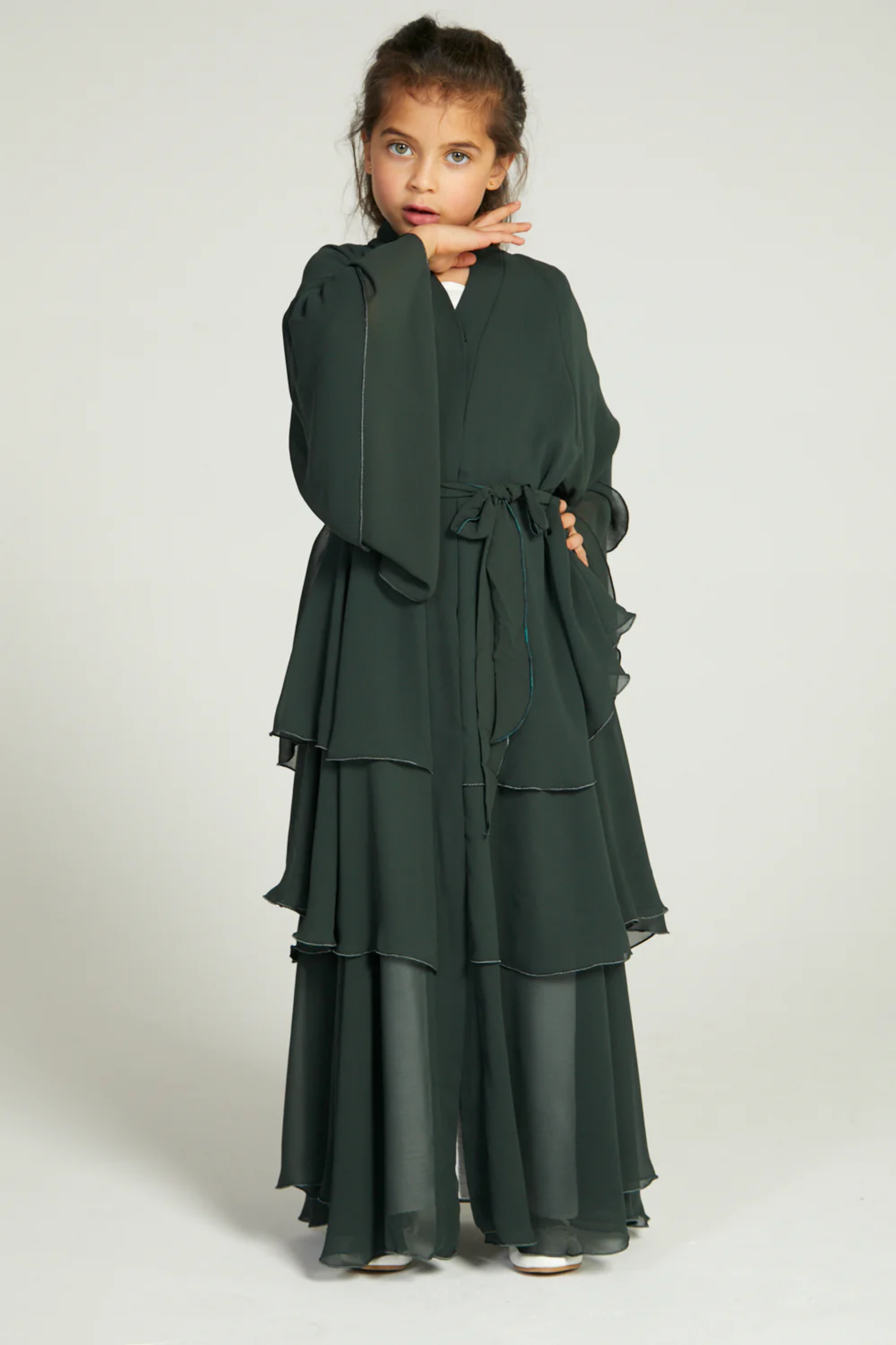 Perle Flottante : Abaya Enfant Kaki (foulard inclus)